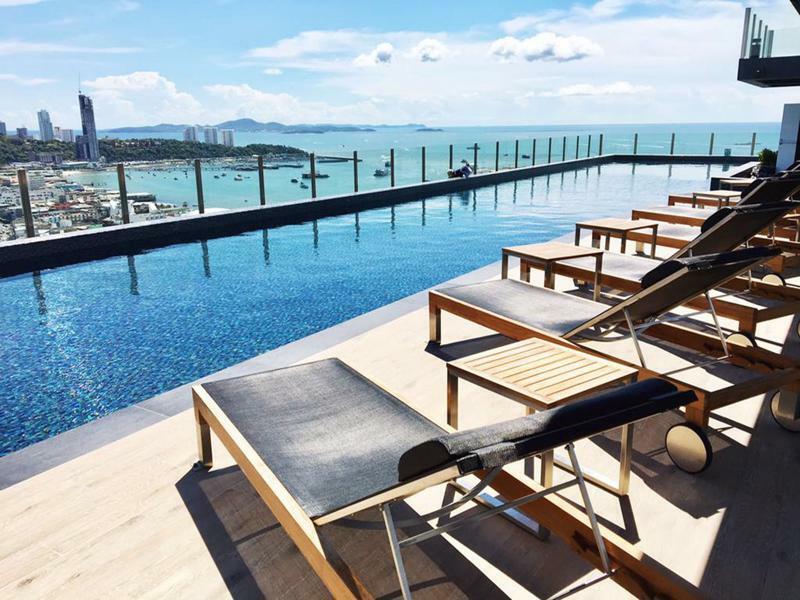 Favstay - The Base Central Паттайя Экстерьер фото